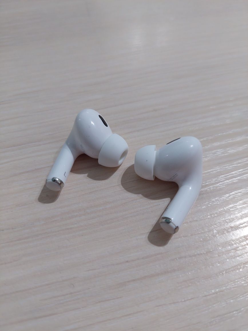 Apple AirPods Pro 2