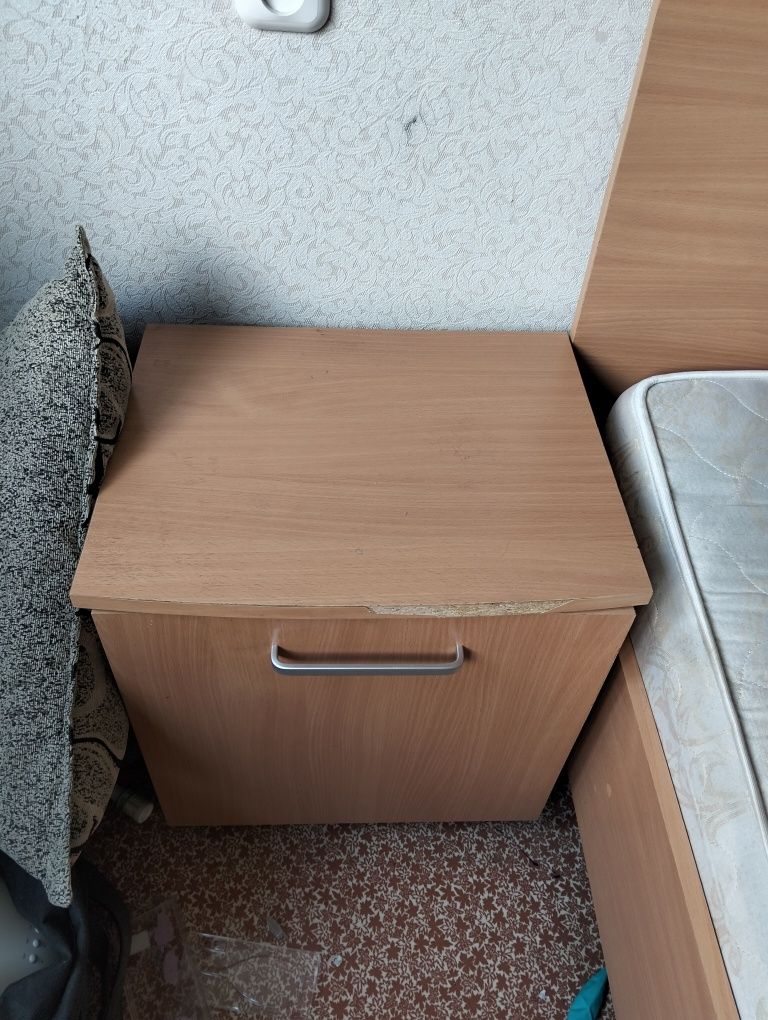 Продам двухспальную кровать