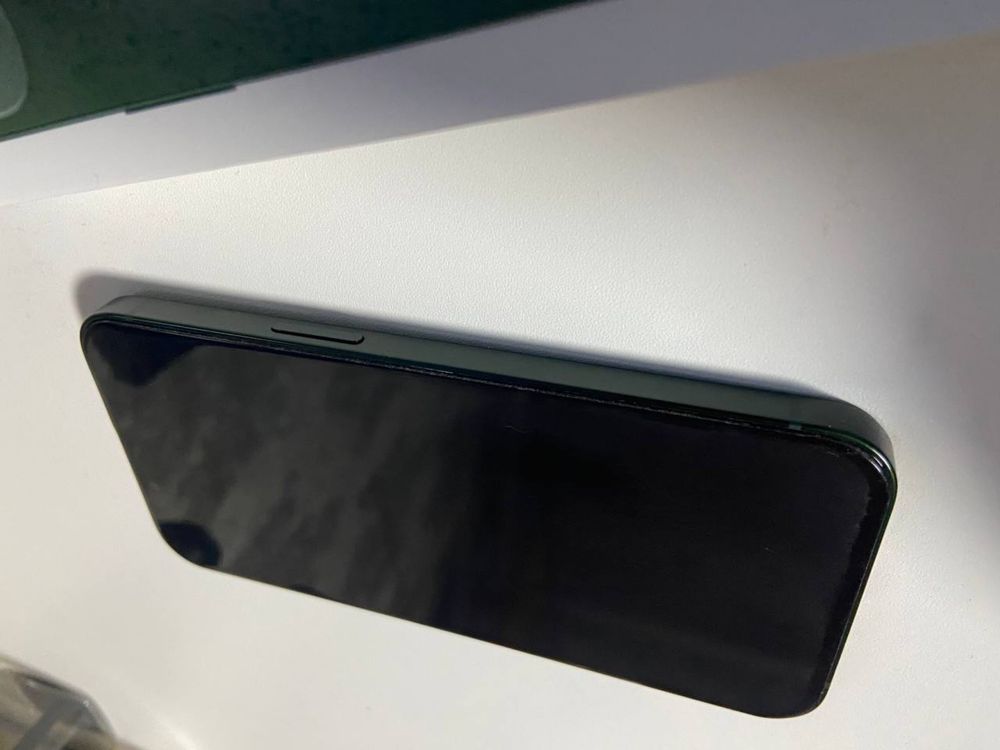 iPhone 13 128 ГБ Зелёный 86 АКБ торг есть разумный смартфон топ