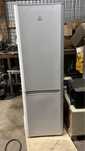 Холодильник Indesit