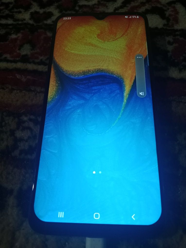 , Samsung A20 сатылады