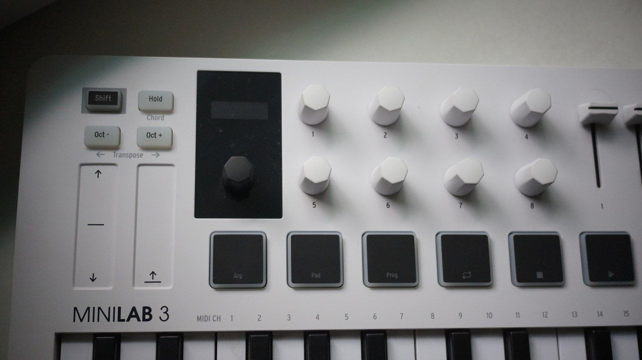 Midi-клавиатура ARTURIA MiniLab 3