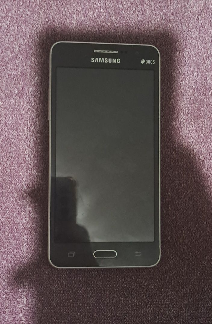 Samsung Galaxy Grand Prime рабочий и целый
