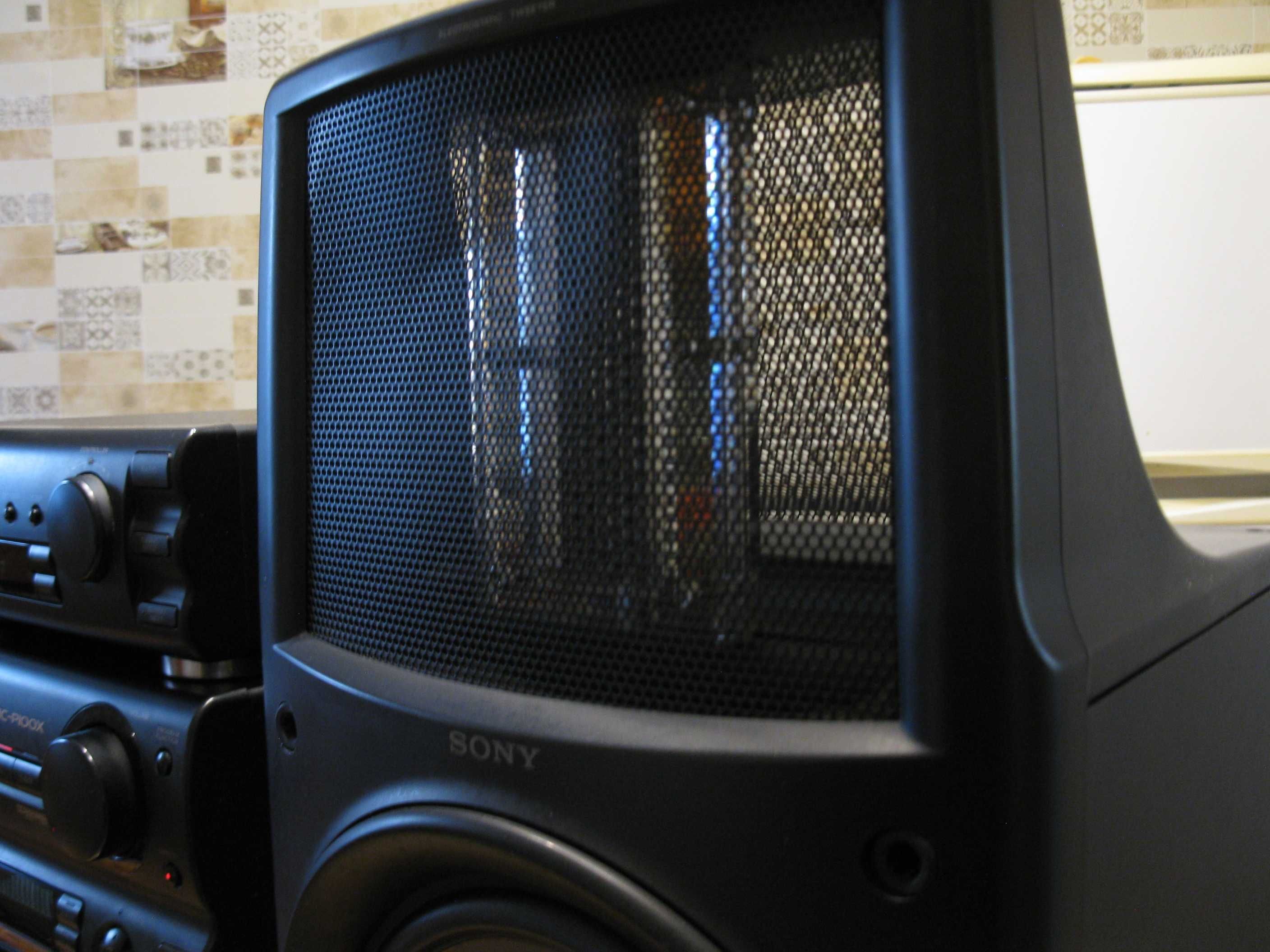 продам музыкальный центр SONY MHC-P100X