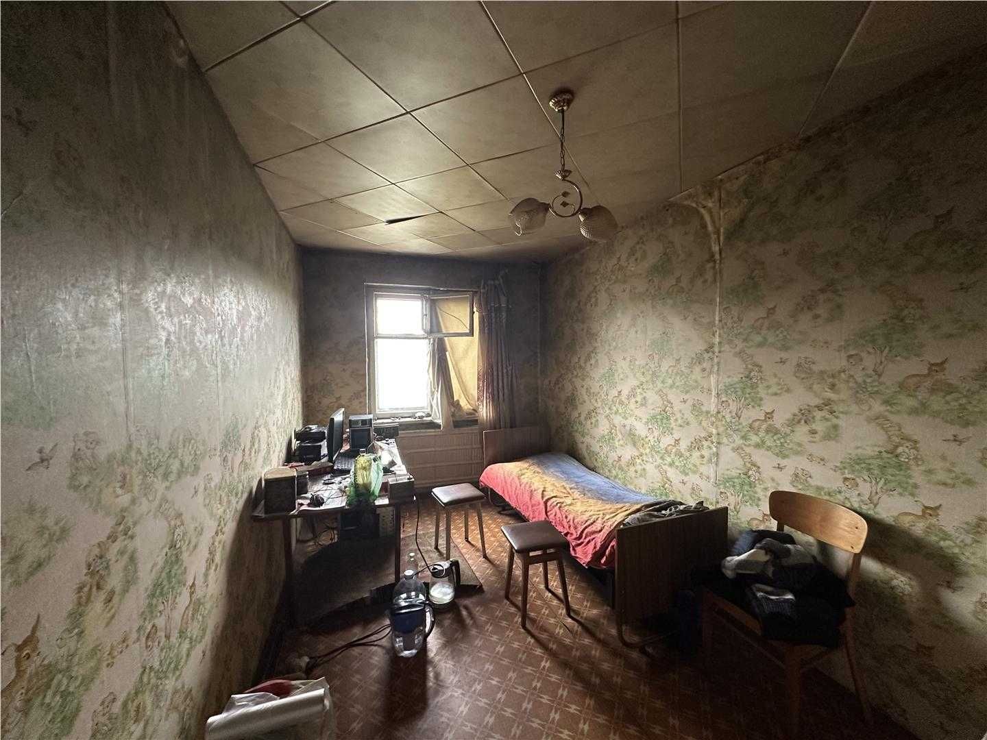 -ПРодам 3 комн с квадратным коридором в хорошем доме!