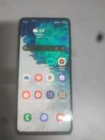 Продам телефон самсунг S20fe