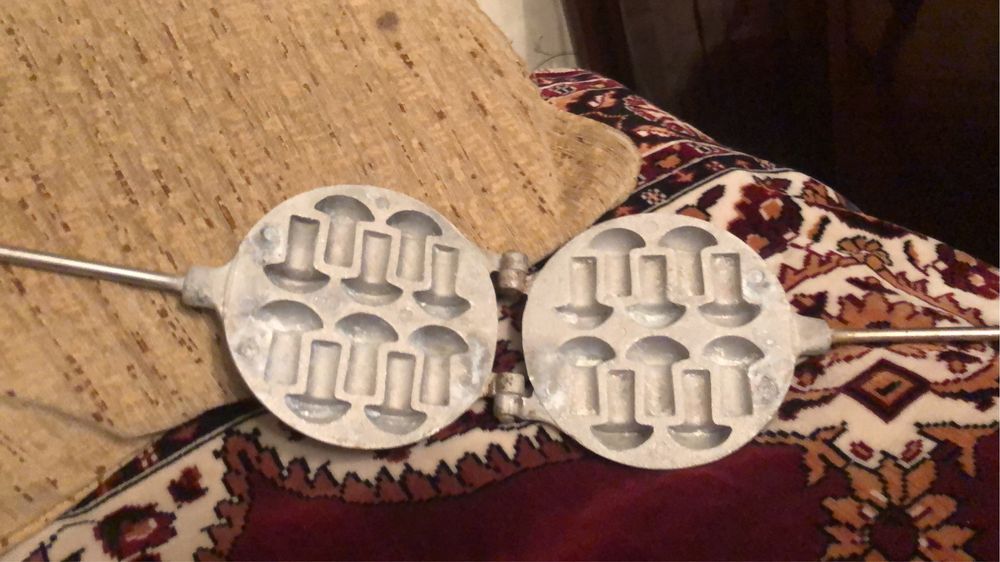 Продаю аллюминиевые кастрюли советские