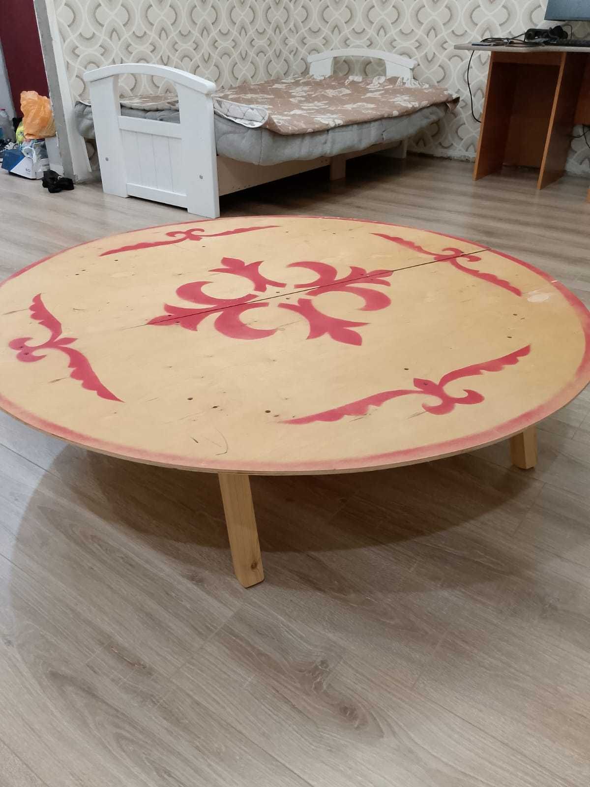 Продам круглый стол