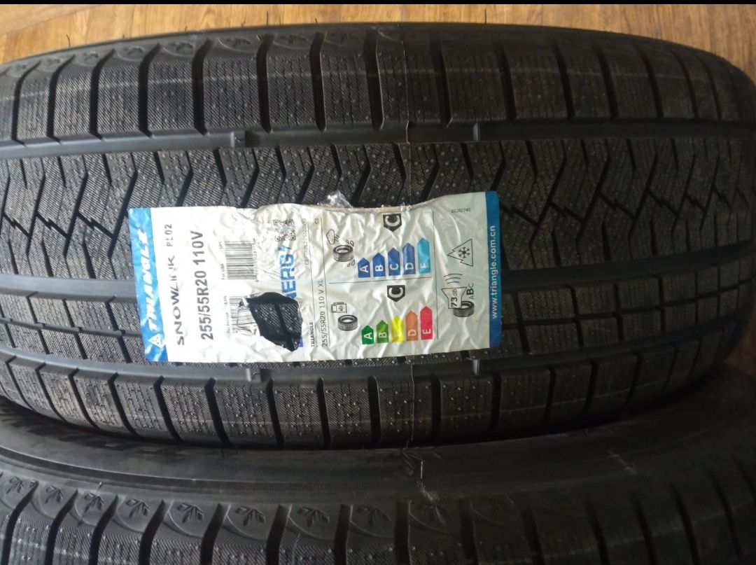 Шины зимние НОВЫЕ Triangle PL02 255/55 R20 110V без шипов