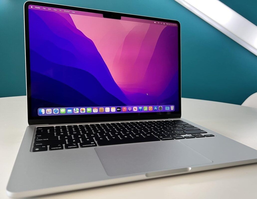 MacBook Air 13 М2, 8/256
8 Гб, SSD 256

Активировано 23