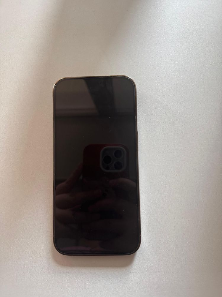 Iphone 14 pro 128 гб состаяние 8/10 аккумулятор 81%