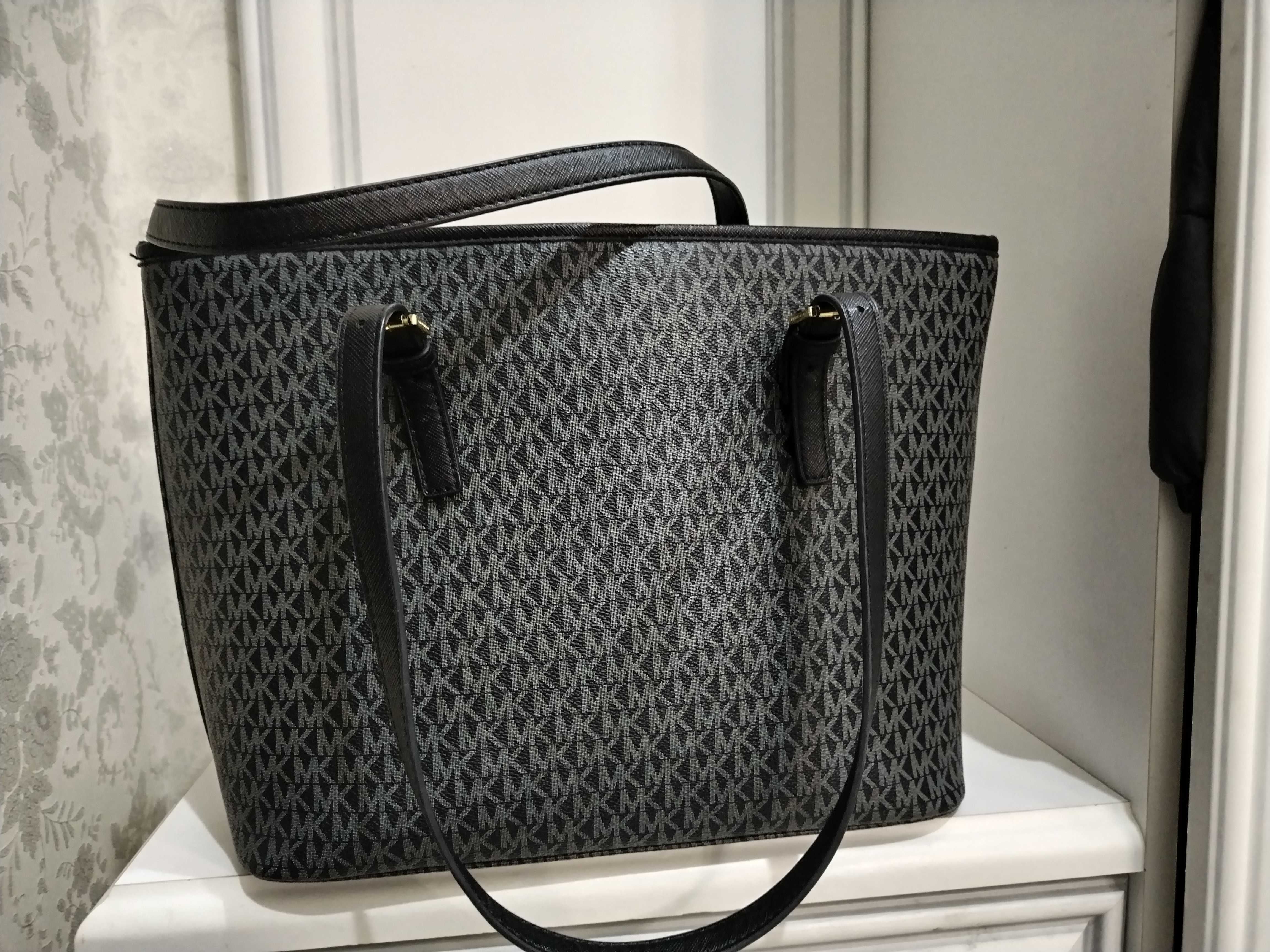 Сумка оригинал l Michael Kors новая