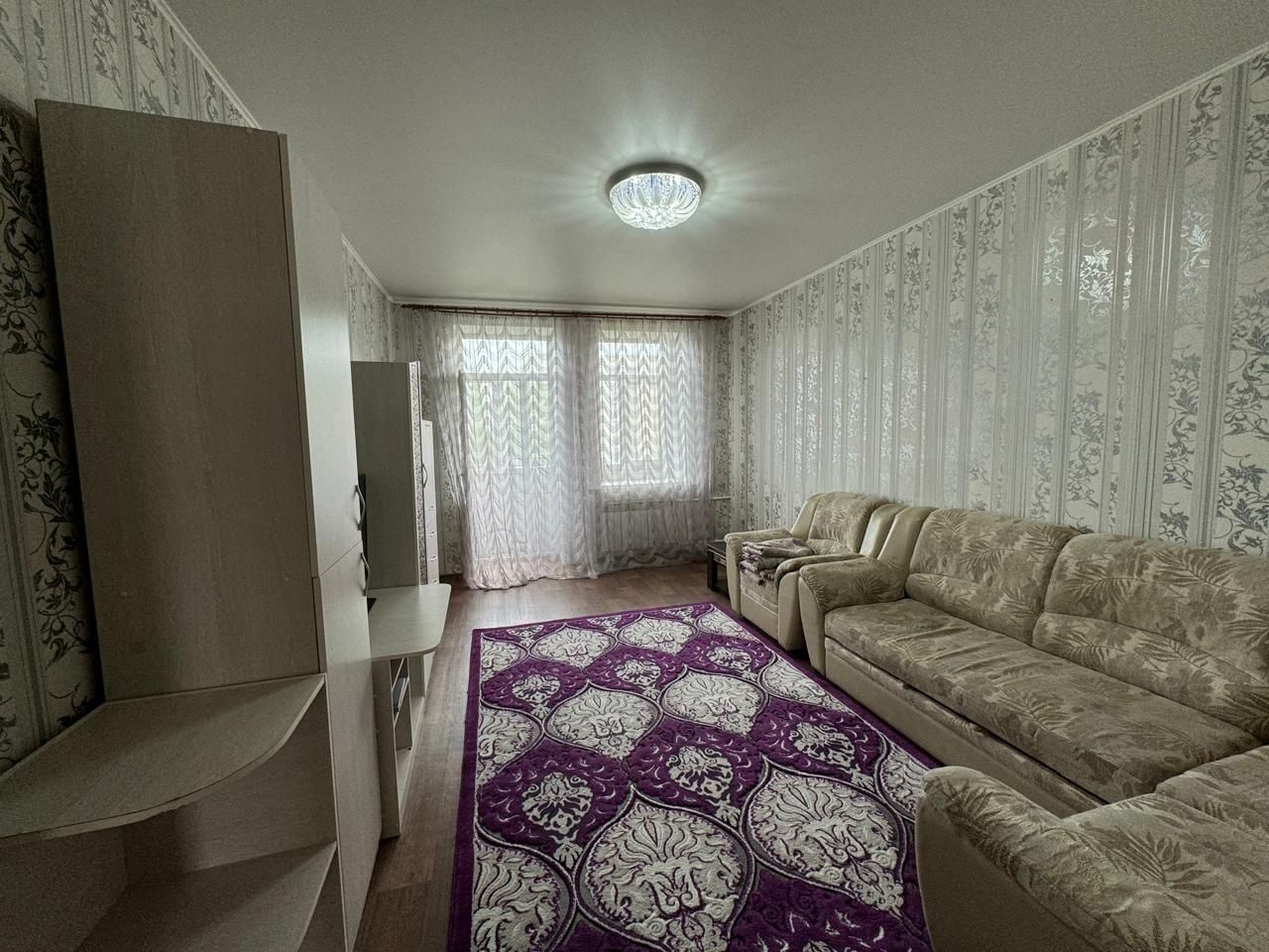 Сдам 2х комн квартиру в центре