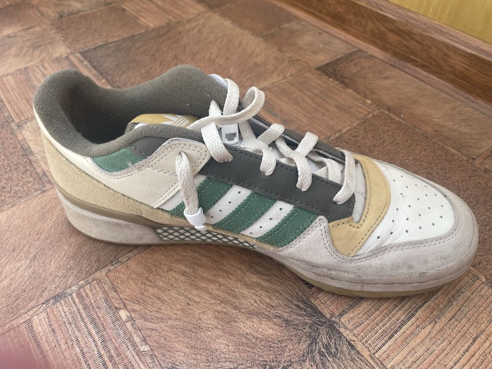 Adidas крослвки уеды