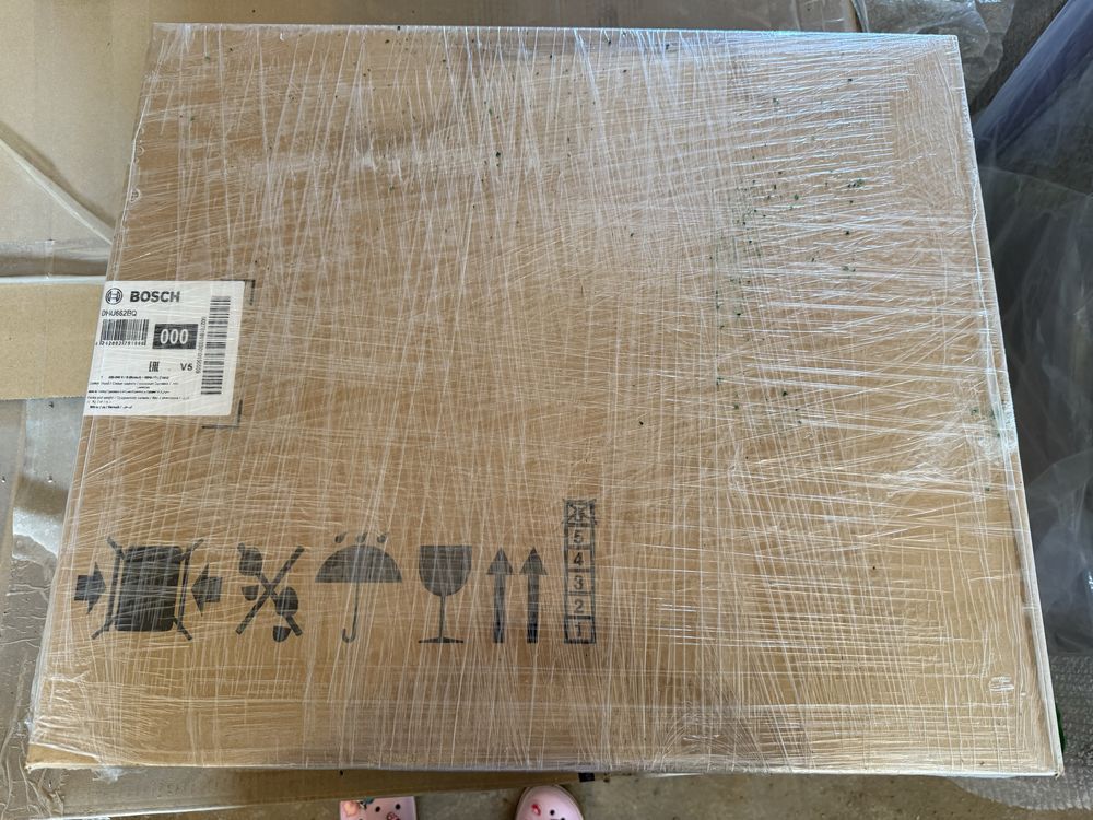 Вытяжка Bosch DHU662BQ белый