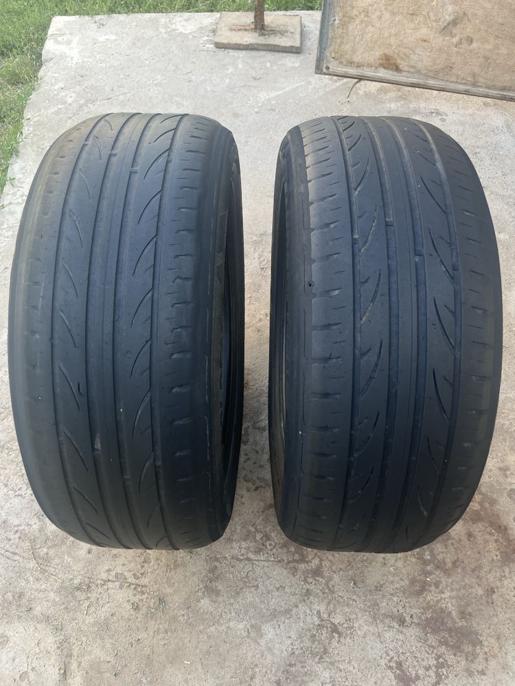Продам летние шины Р 17 215/55