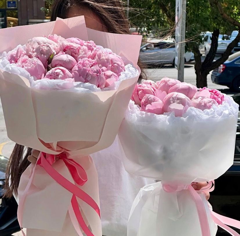 Розы Голландские, Пионы, Гортензии цветы букет