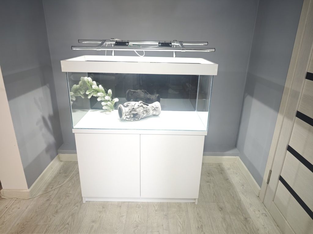 Новый аквариум 200 L