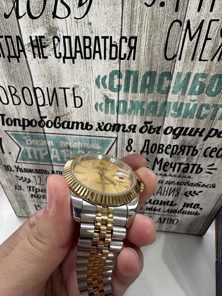 Продам Ролексы в отличном состоянии