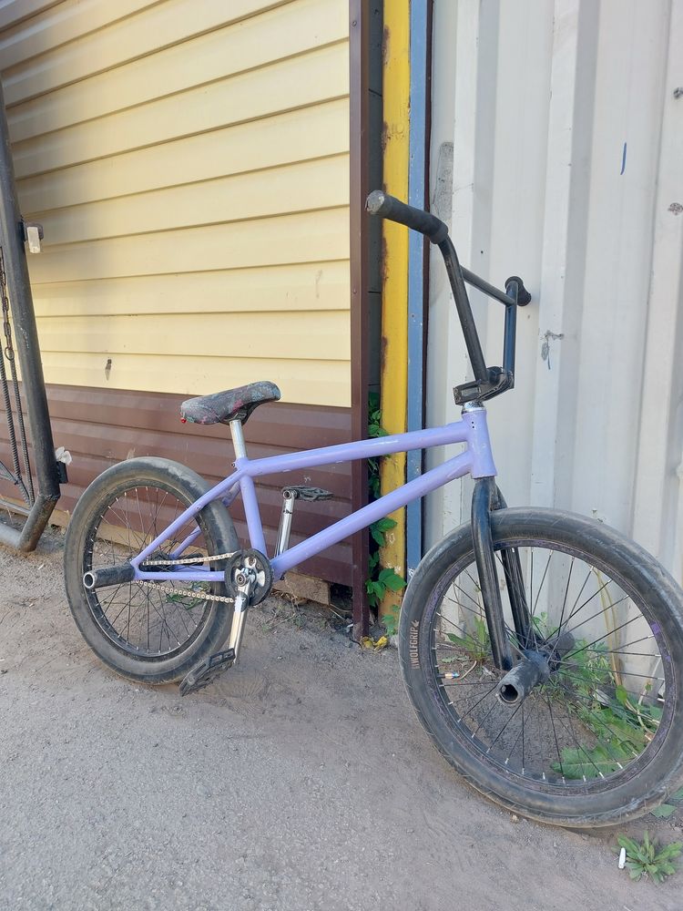 Продам bmx фулл кастом (2 объявление потому что не могу зайти на основ
