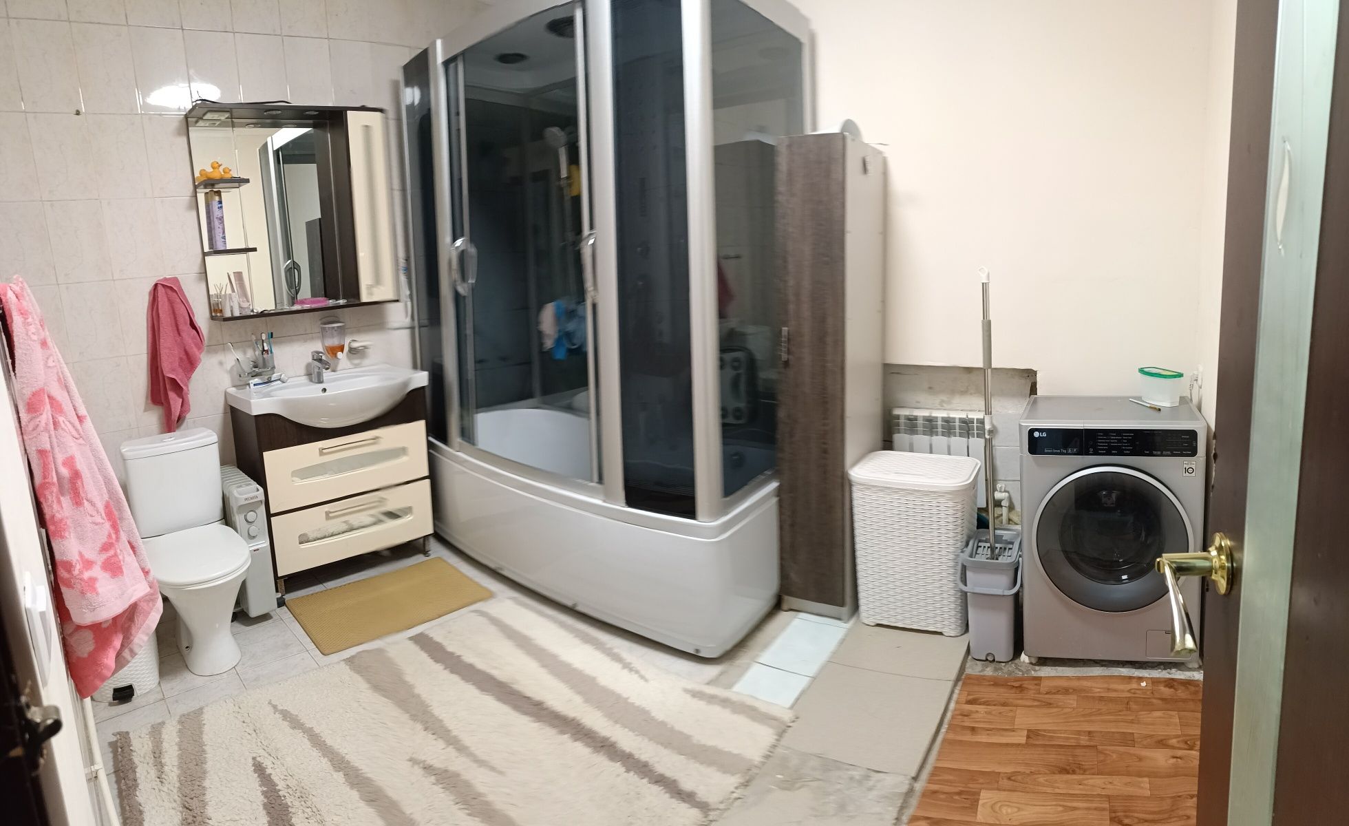 Продам дом. Район сазда 3. Отличная локация