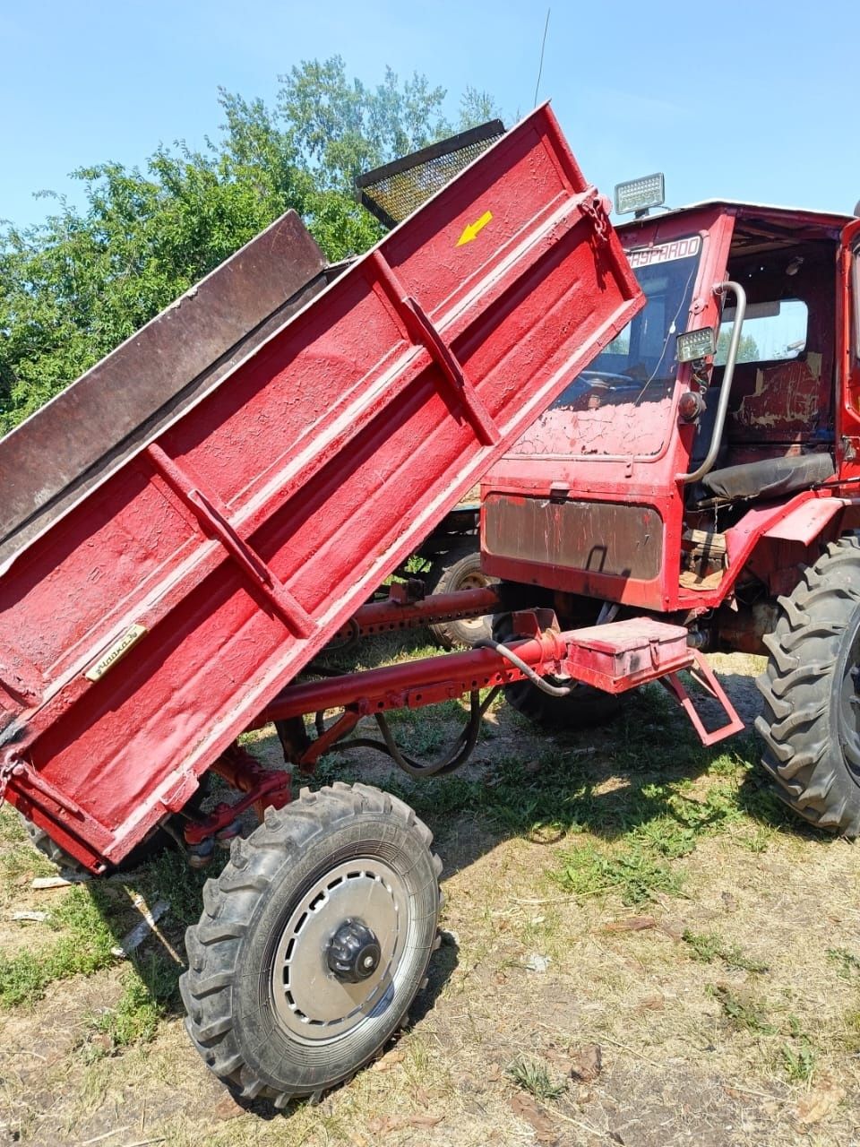 Продам очень хороший Т16