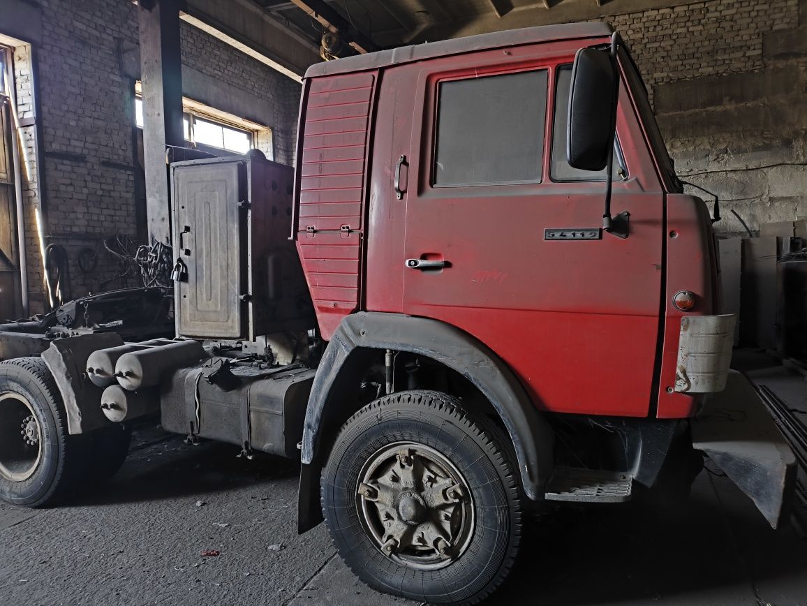 Продам   Камаз 5410 с полуприцепом...