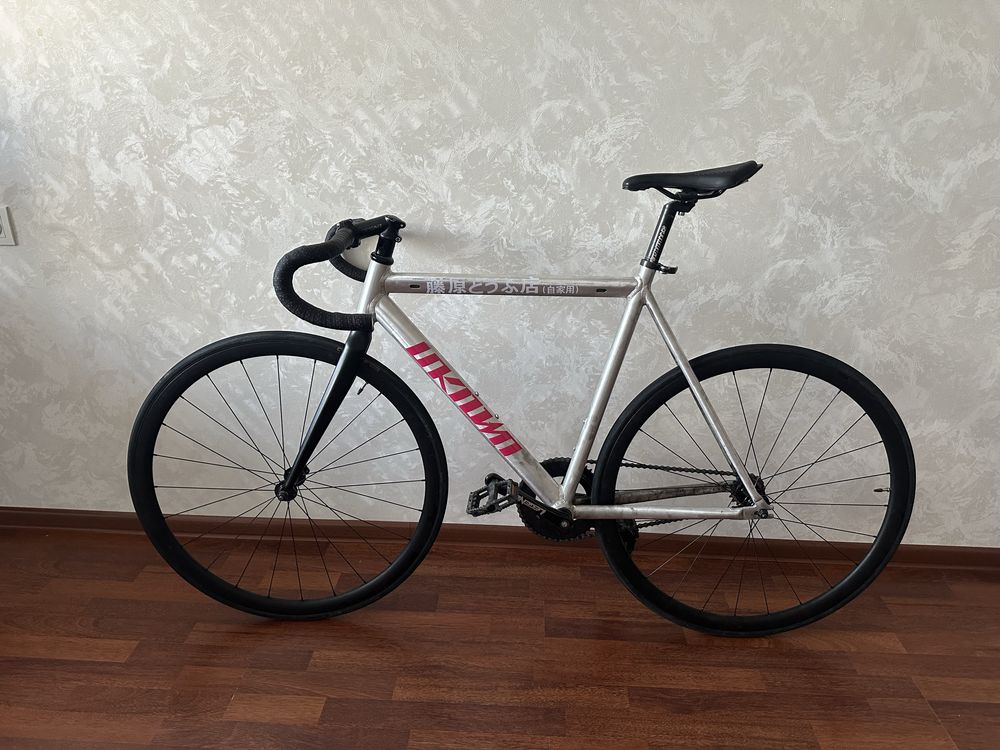 unknown fixed gear