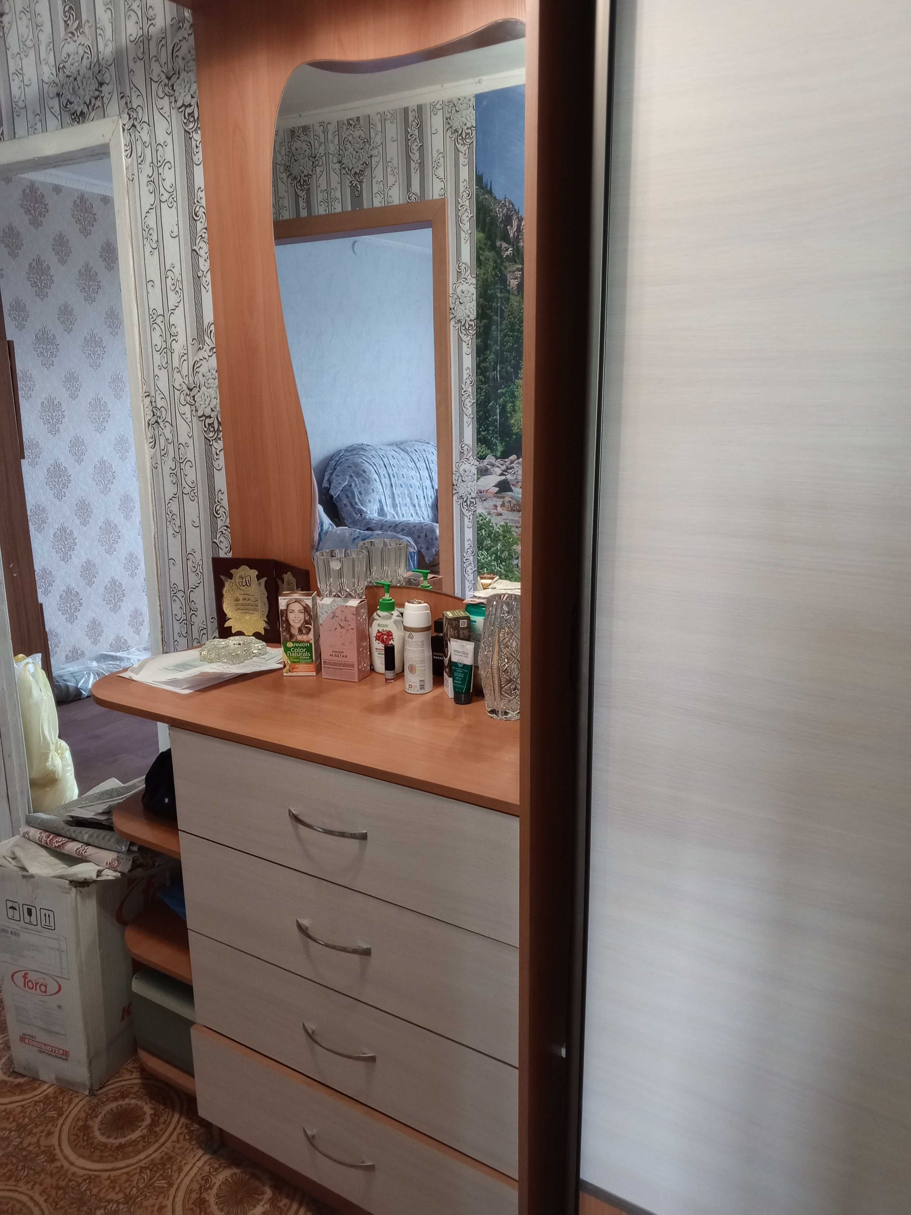 Шкаф сенатор в прихожую.