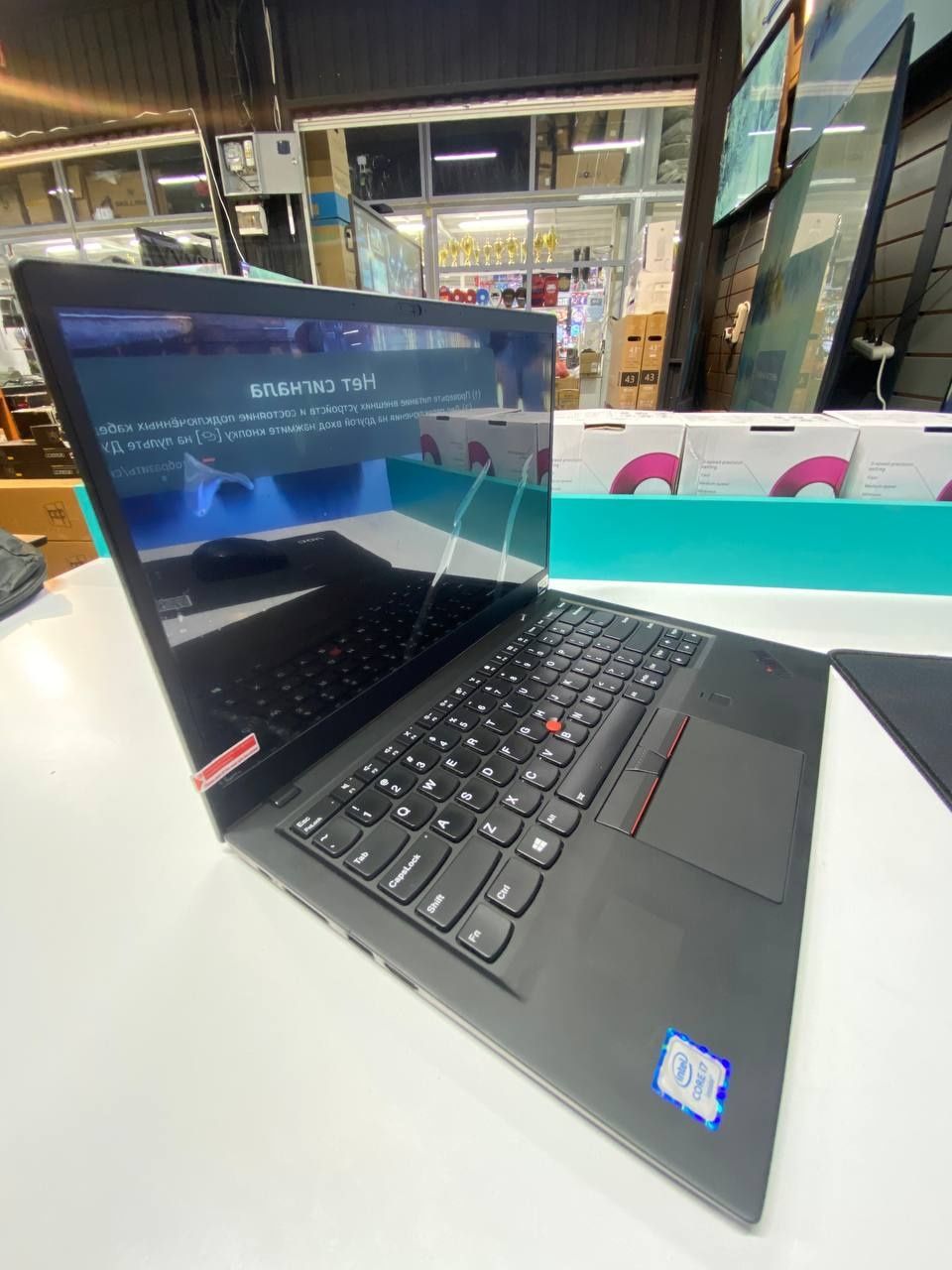 Ноутбук Lenovo X1 Carbon