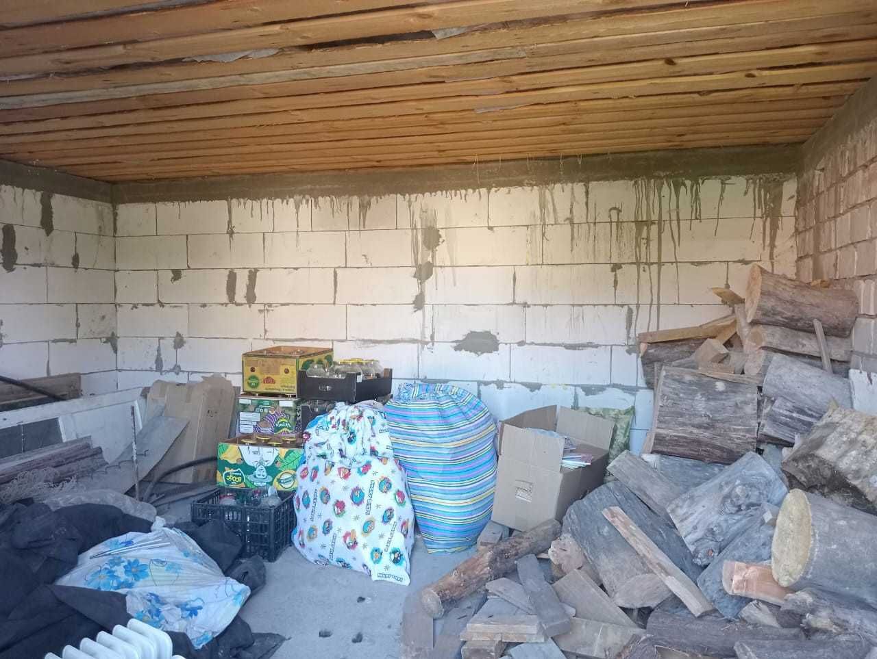 Недорого продается 2-этажный дом в мкр.Автомобилистов в Зачаганске