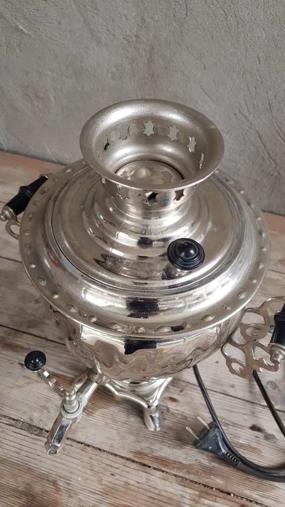 Продам электросамовар "Тула" 3 л.