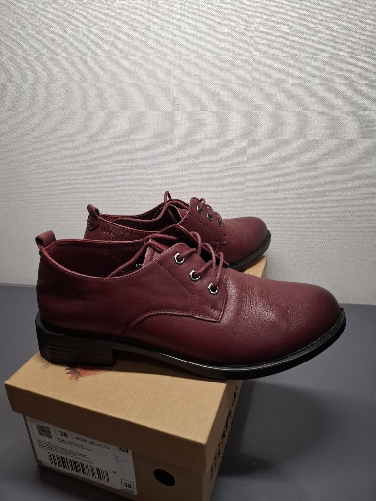 Продам женские ботинки DerSpur (весна-осень)