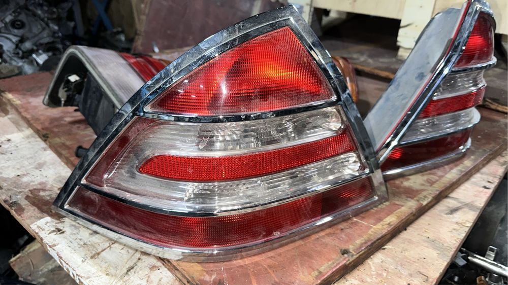 W203 рестайлинг задний фонарь стоп  авторазбор мерседес бу запчасть