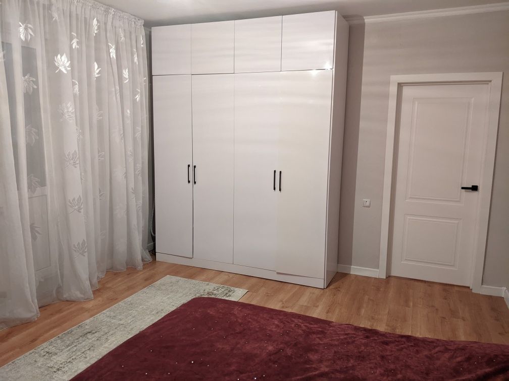 Продам 3 комнатную квартиру