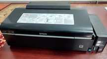 Принтер Epson L800 в идеальном состоянии.