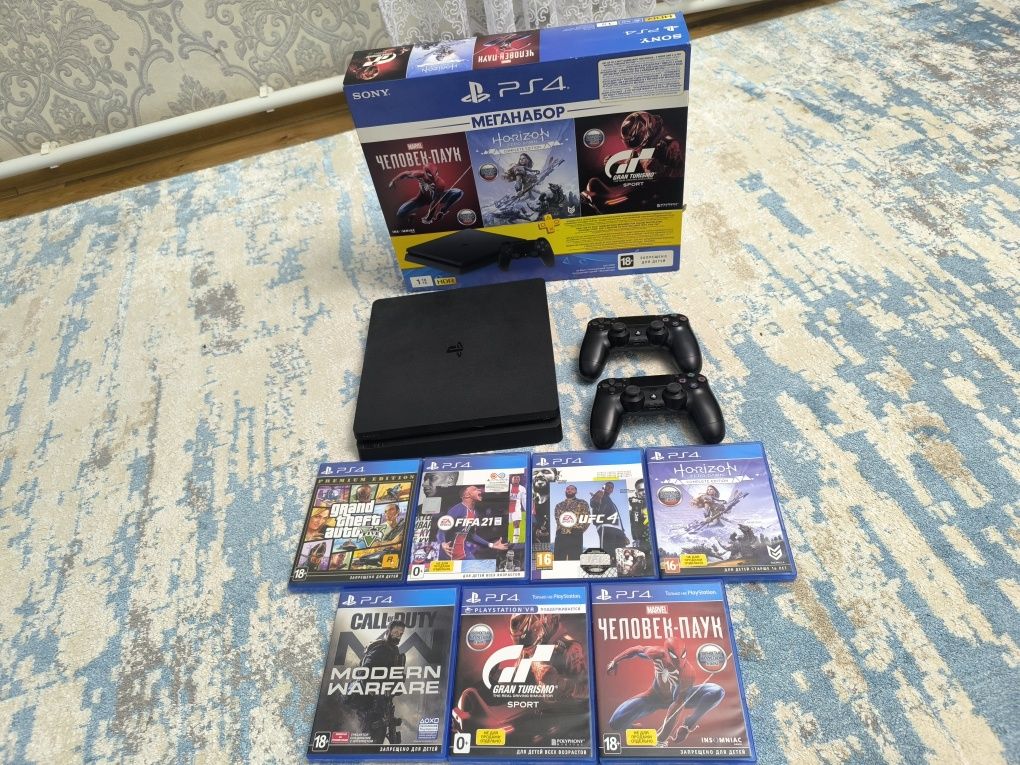 Sony PlayStation 4