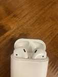 Продам air pods 1 на запчасти