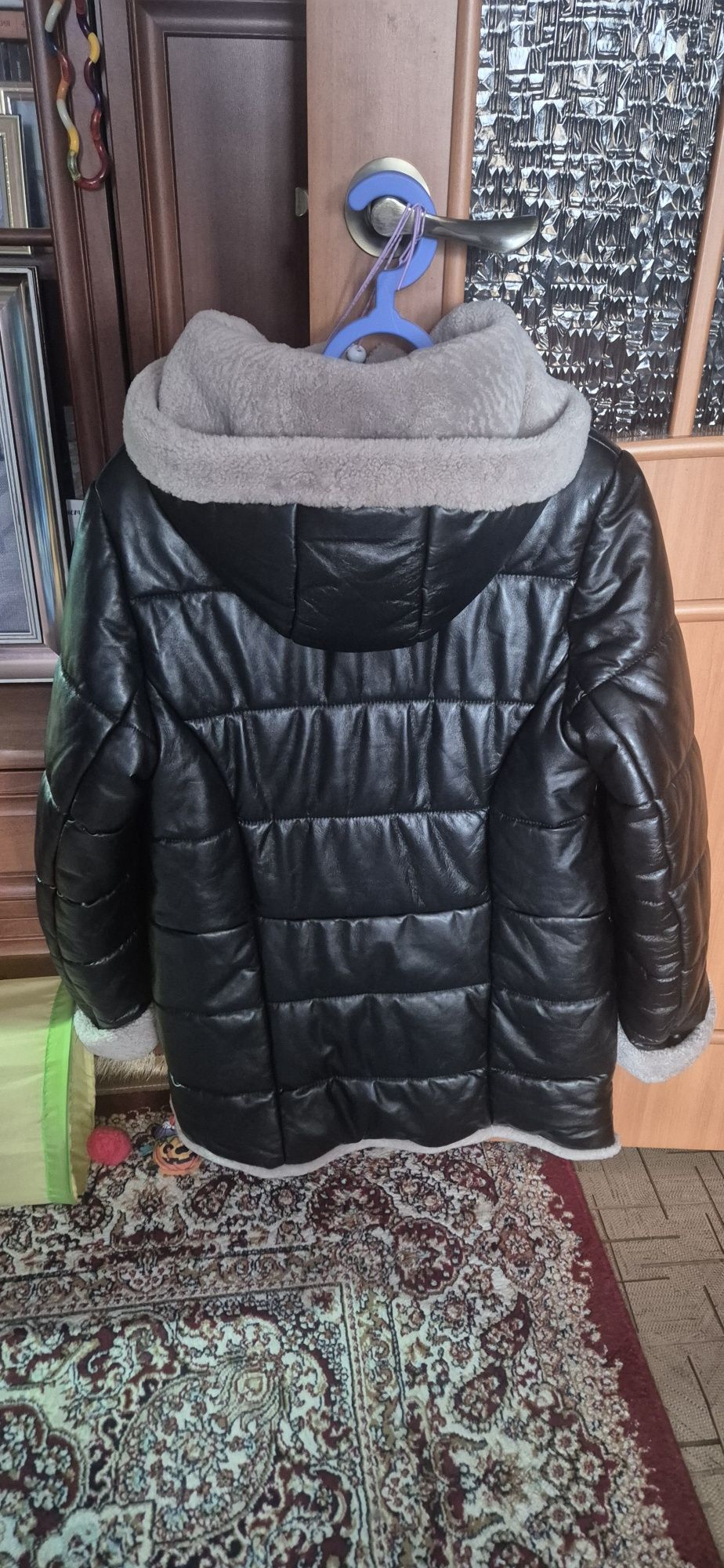 Продам новую кожаную куртку, 46-48,размер