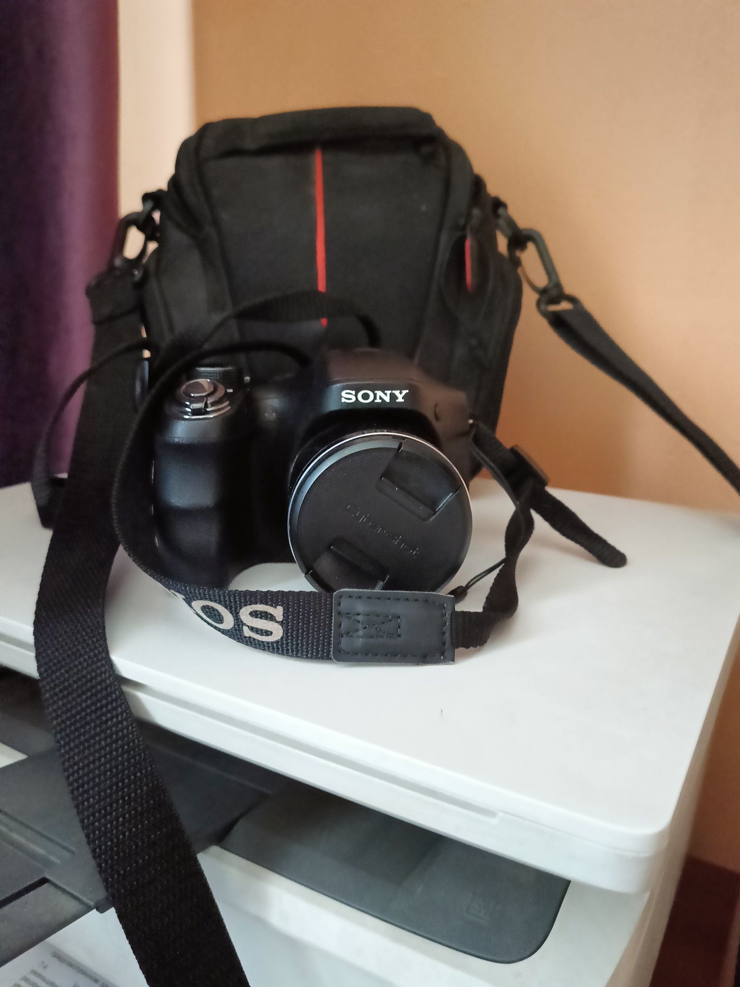 Фотокамера SONY в хорошем состоянии