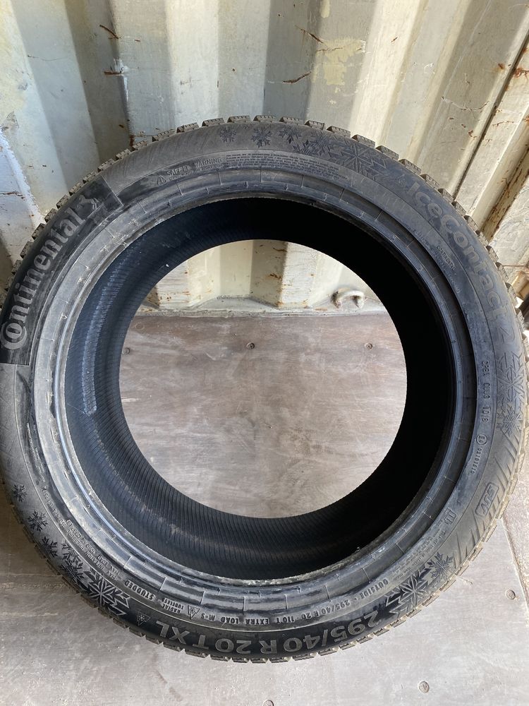 Резина Continental Ice Contact 2 SUV 295/40 R20 110T с шипами