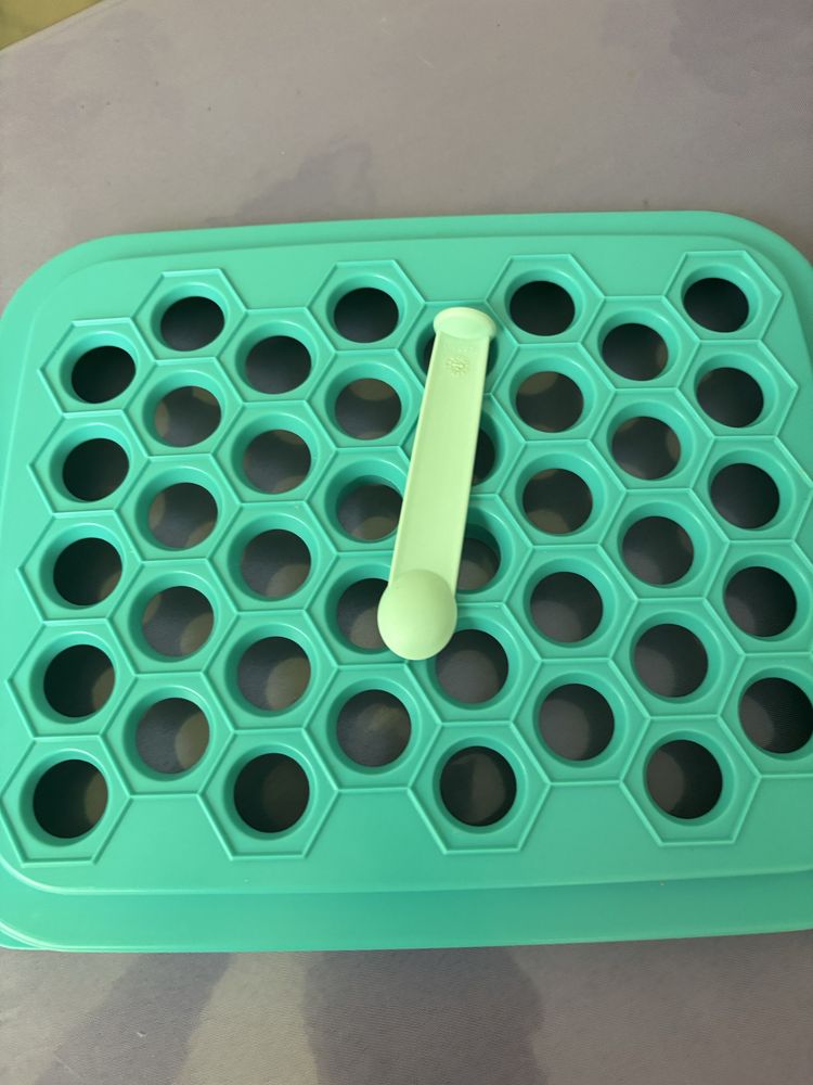 Продам пельменницу tupperware,удобная в использовании