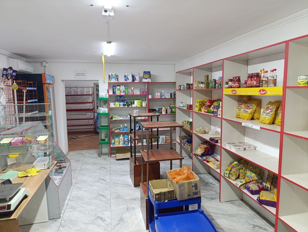 Полка магазинге комплект
