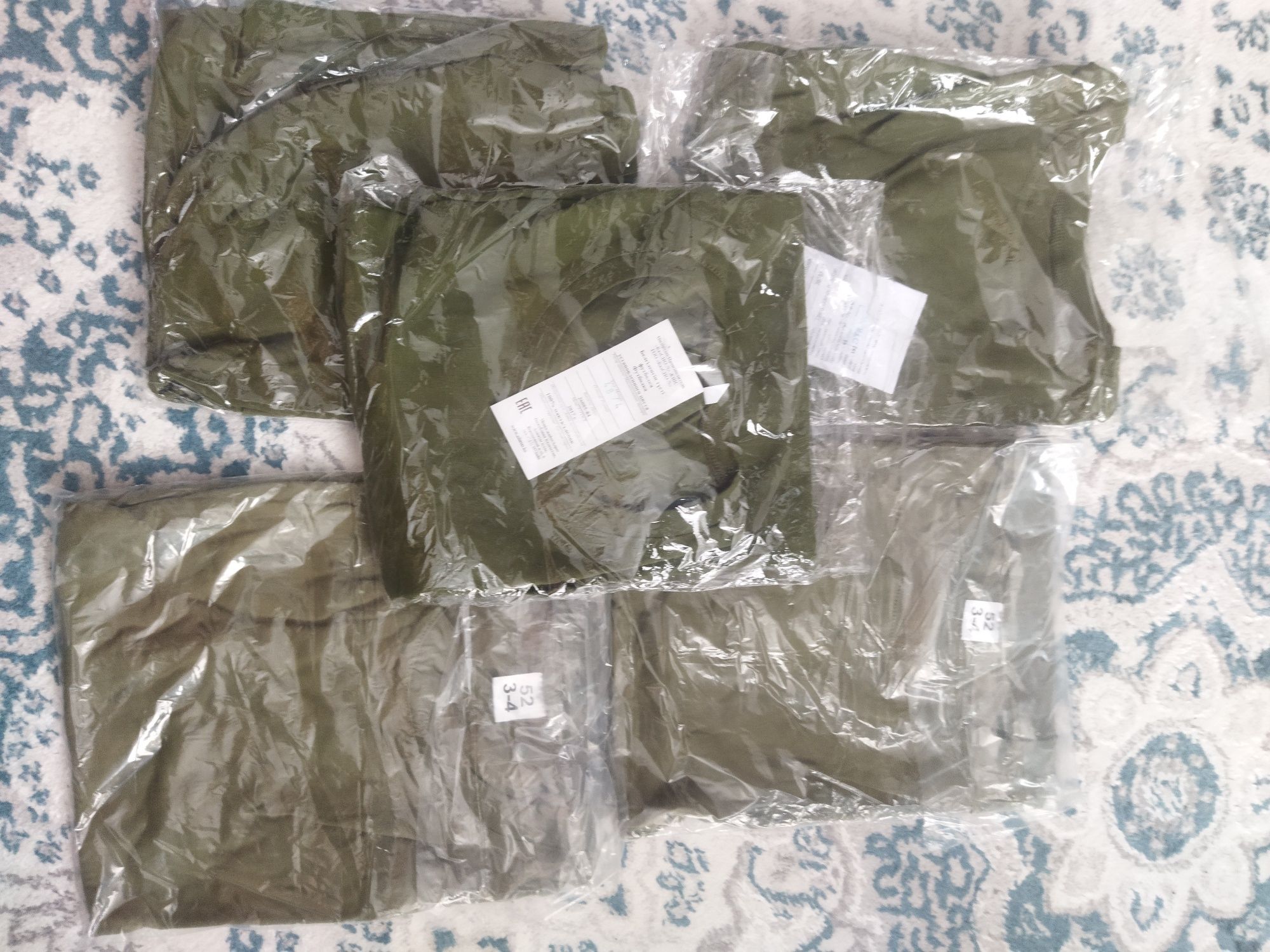 Нашивки, рубашки, аксельбант, кепки, футболки для военной формы