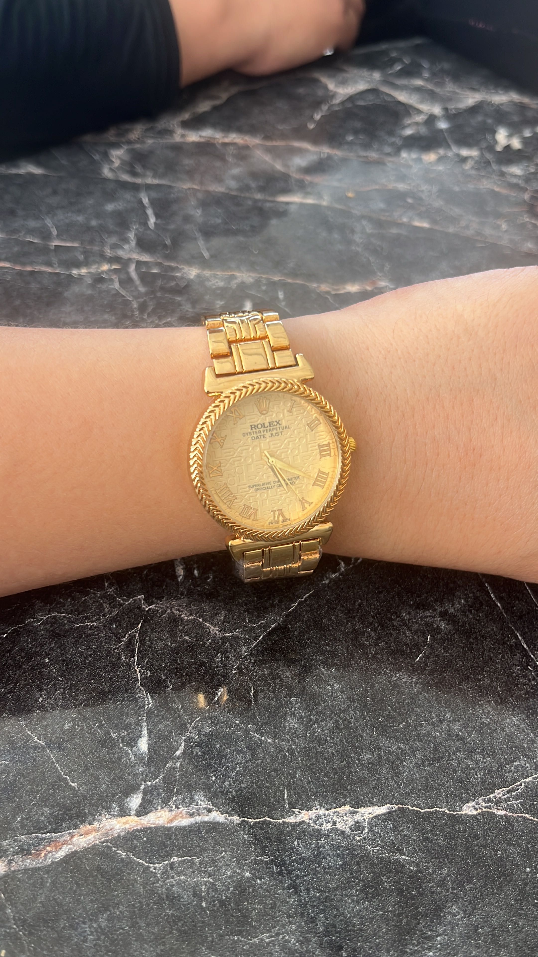Часы Rolex  женские наручные