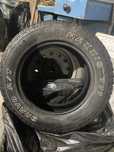 Продам шины для внедорожника 225/65/R17