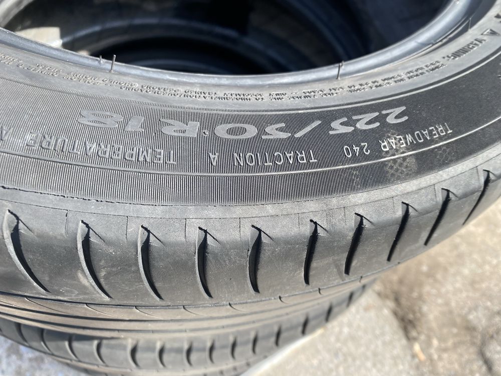 225/50/18 комплект бу мишлен