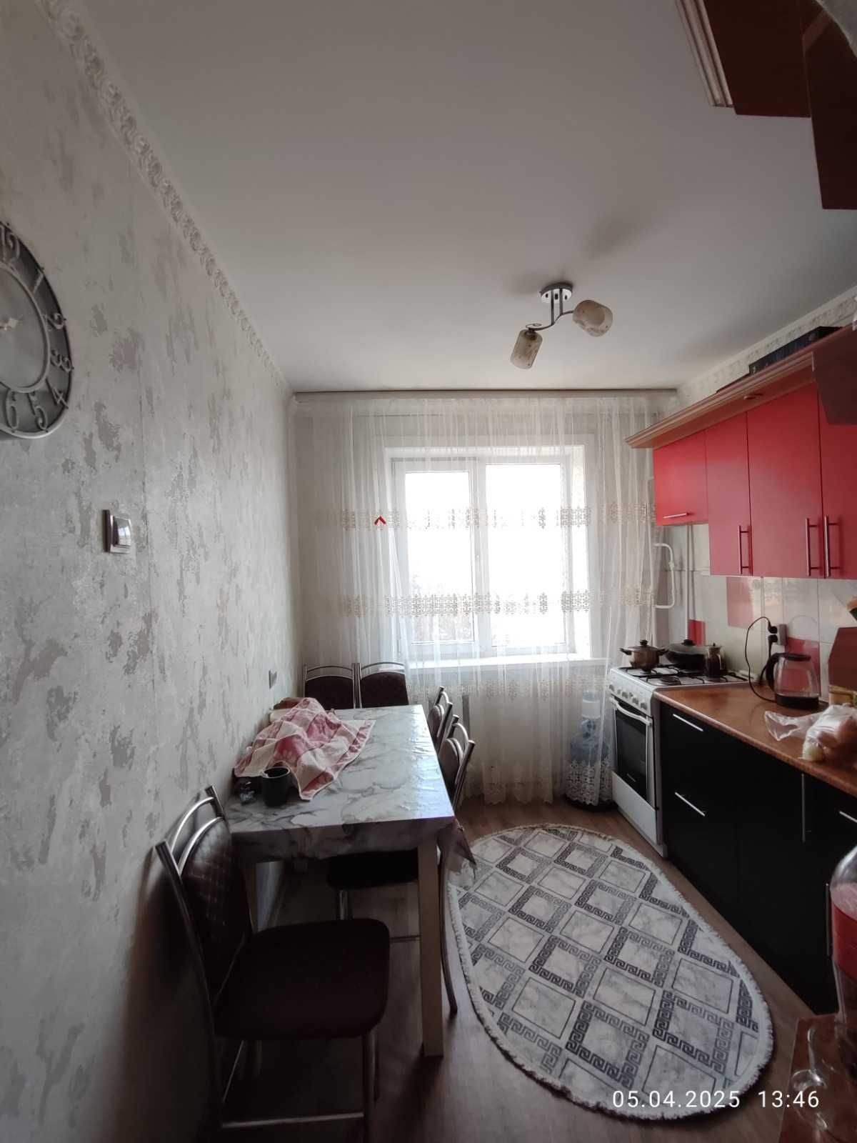 Продам 3 комнатную Центр