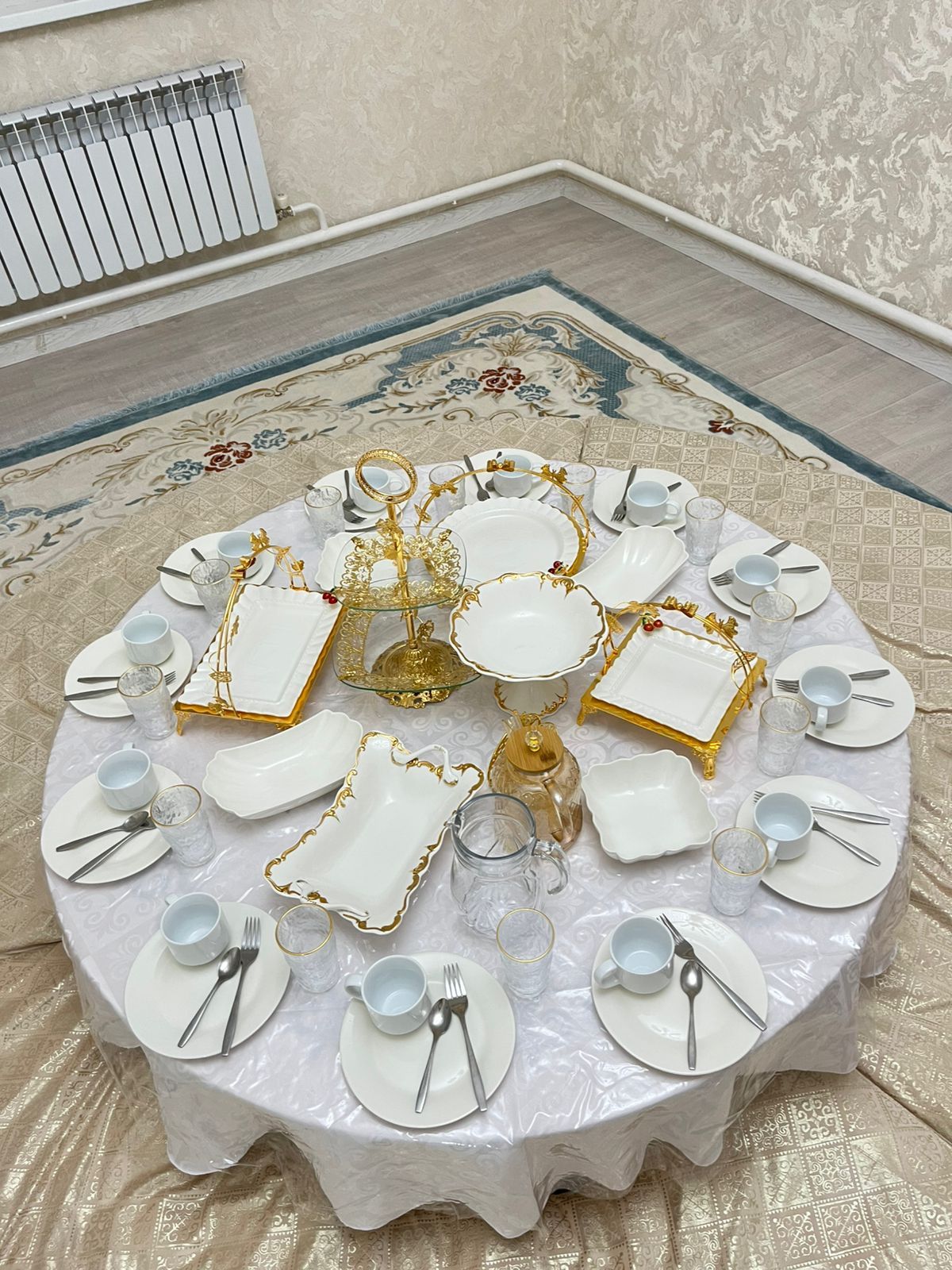 Жер стол аренда дөңгелек стол үстел стуля