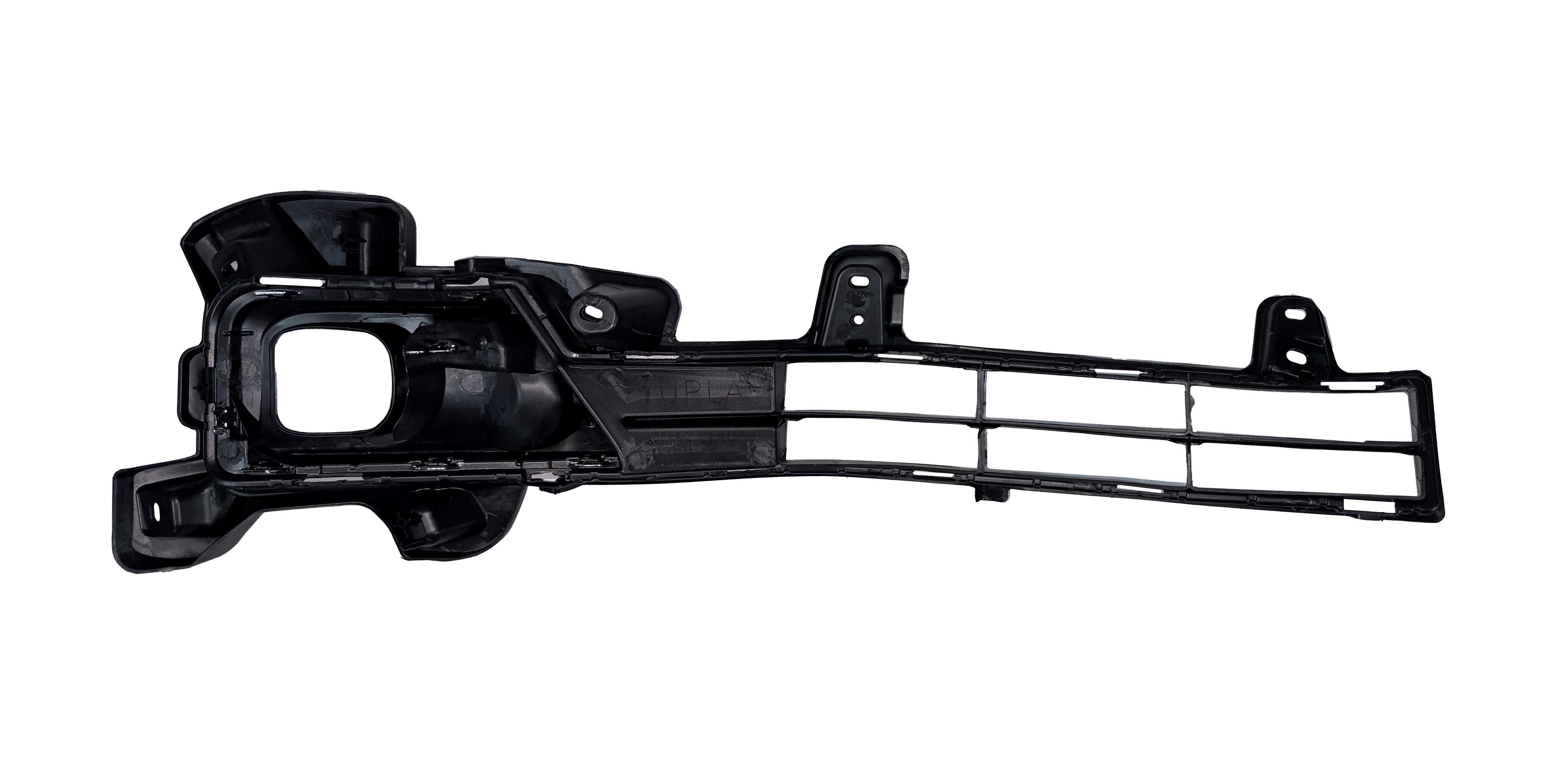 Решетка бампера LH Land Cruiser 200 16-